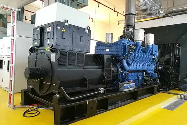 Large-industrial-diesel-generator-set-in-a-power-station